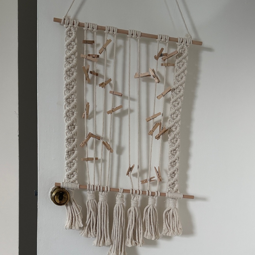Neutral Cotton Macramé Wall Hanging Photo Display
